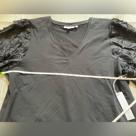 Chicos 3D Floral Applique Sleeve Tee V-Neck Black - Picture 9 of 12